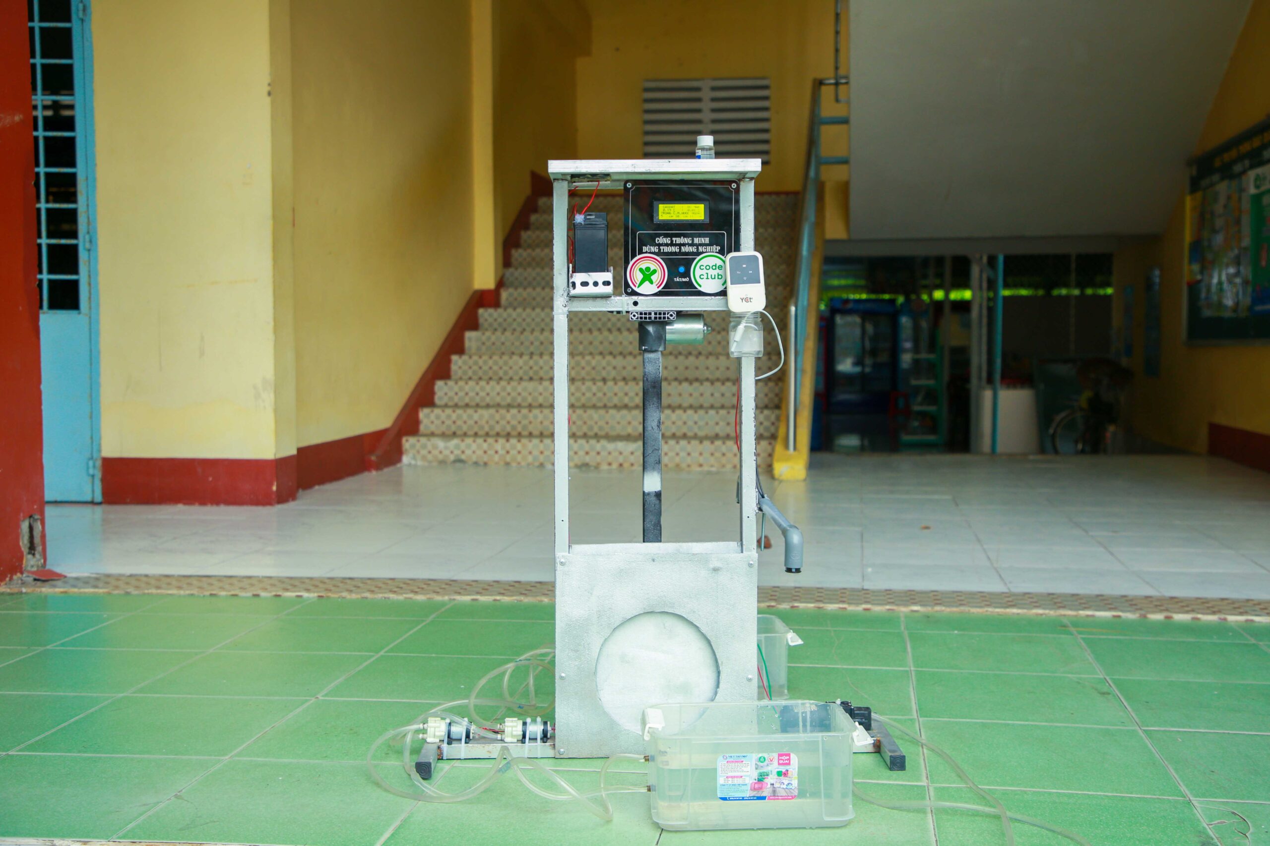 AUTOMATIC GATE FOR AGRICULTURE